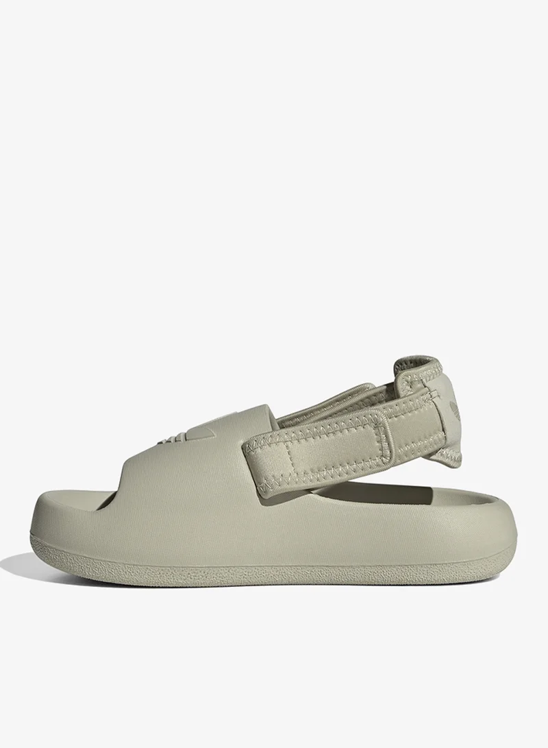 اديداس اوريجينالز حذاء أديفوم أديليت سي